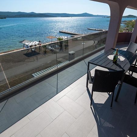 Euroholiday Apartments Turanj Exteriör bild