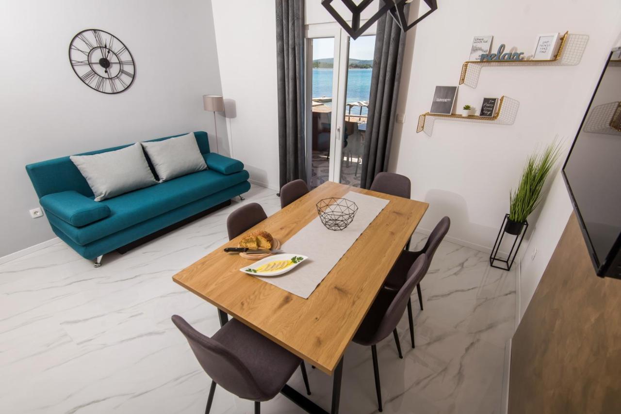 Euroholiday Apartments Turanj Exteriör bild