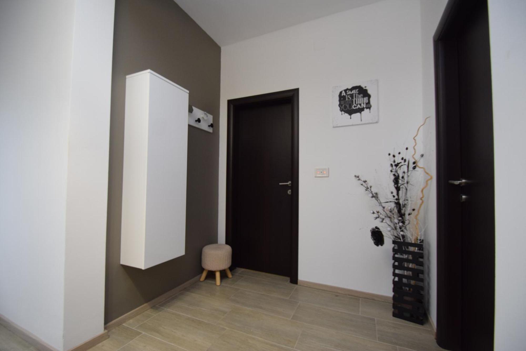 Euroholiday Apartments Turanj Exteriör bild
